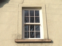 hardwood-sliding-sash-close-up